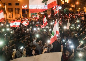 Líbano toma la calle para pedir la salida del Gobierno y un adelanto electoral