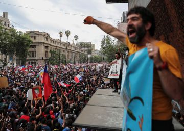 Más de un millón de personas protestan en Chile en una histórica marcha