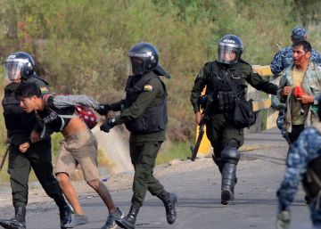 Al menos nueve manifestantes mueren en duros choques con las fuerzas de seguridad en Bolivia
