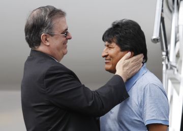 Evo Morales aterriza en la 4T