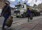 La policía de Bolivia reprime una marcha que llevaba los ataúdes de otros manifestantes