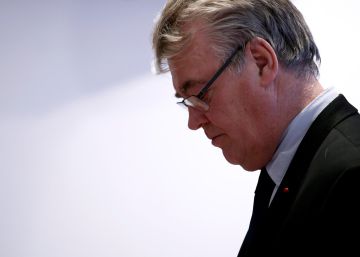 Dimite el ‘ministro’ de las pensiones en pleno pulso por la reforma en Francia