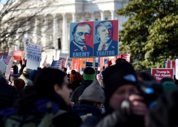 Centenares de activistas se concentran frente al Capitolio a favor del ‘impeachment’ a Trump