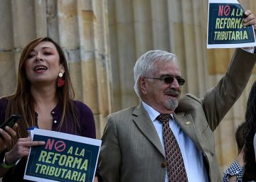 Colombia aprueba la reforma tributaria que motivó las protestas contra el Gobierno