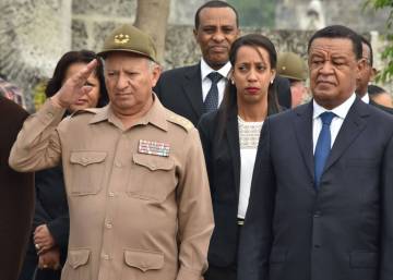 Estados Unidos prohíbe la entrada al país al ministro de Defensa cubano por su apoyo a Maduro