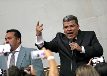 Luis Parra, durante su disputada elección como presidente de la Asamblea Nacional. 