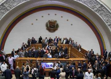El caos de un hemiciclo que dibuja a Venezuela
