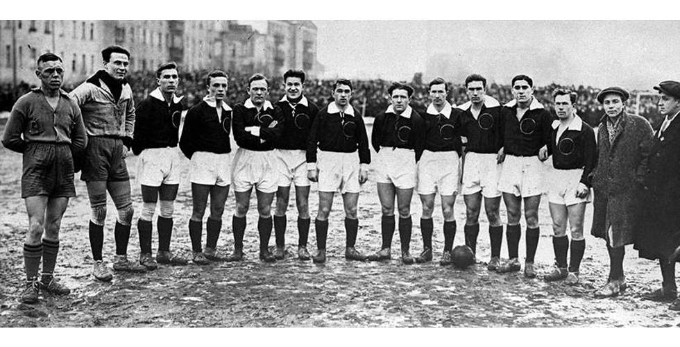 USSR soccer team in 1923.