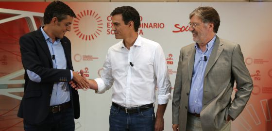 Los líderes del PSOE garantizan a Sánchez un congreso de unidad