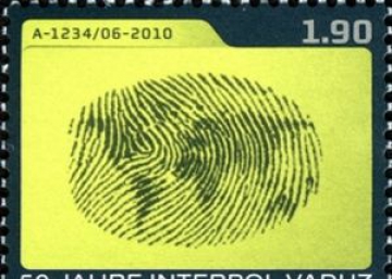 ¡Era Interpol, querido Watson!