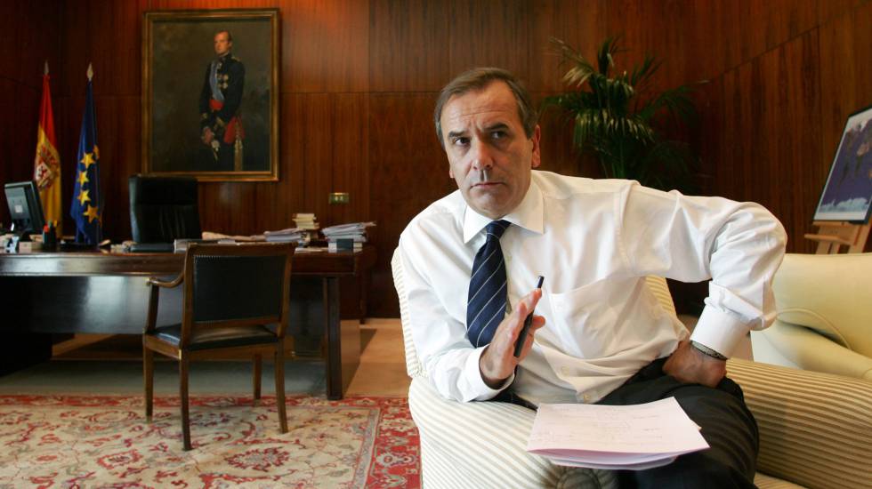 El equilibrio humano de un lector sin vanagloria