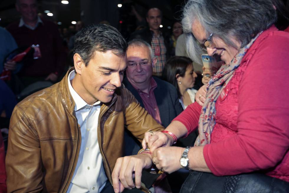 La gestora del PSOE insta por burofax a Sánchez a que cambie su forma de recaudar