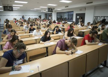 La Junta de Andalucía defiende que en España se podría estudiar gratis