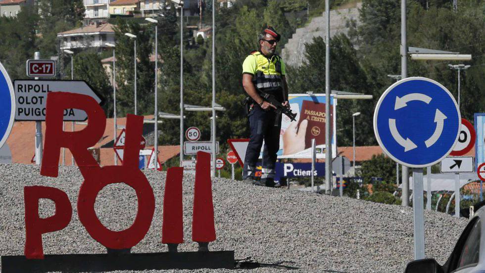 La policía investiga la conexión internacional del imán de Ripoll