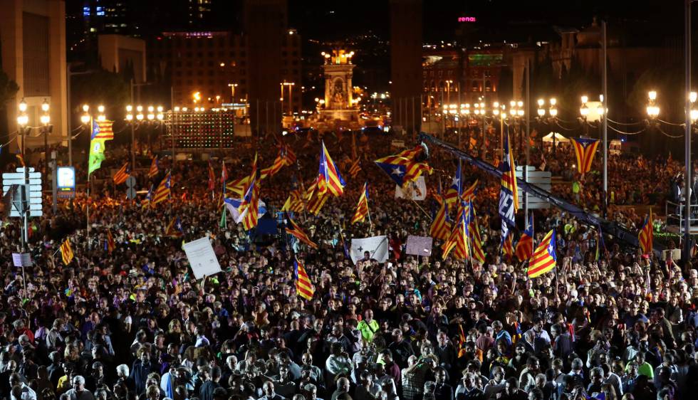 La Generalitat endosa a los catalanes su choque con el Estado por el referéndum 1506716508_765122_1506720853_noticia_normal