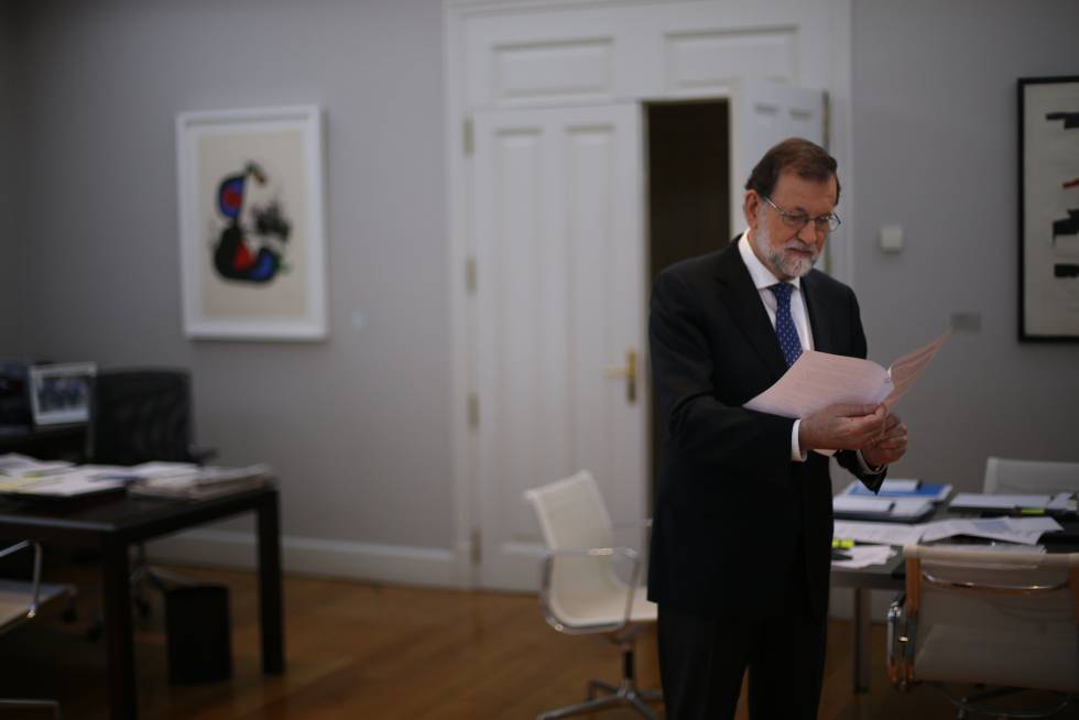 Rajoy: “Un Gobierno de concentración podría ayudar pero bastaría con estar juntos”