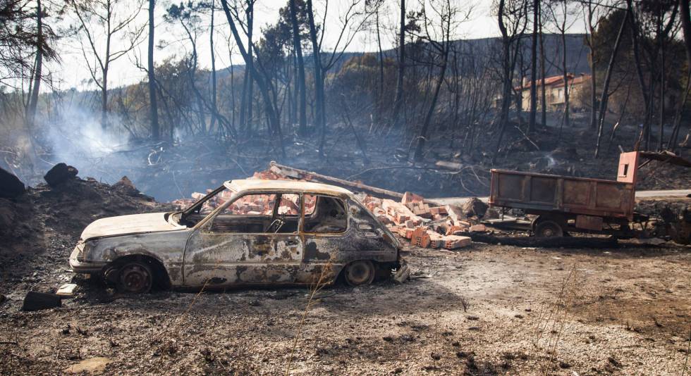 España recibirá más de tres millones de euros de ayuda europea por los incendios de Galicia 1508318139_003500_1508320444_noticia_normal