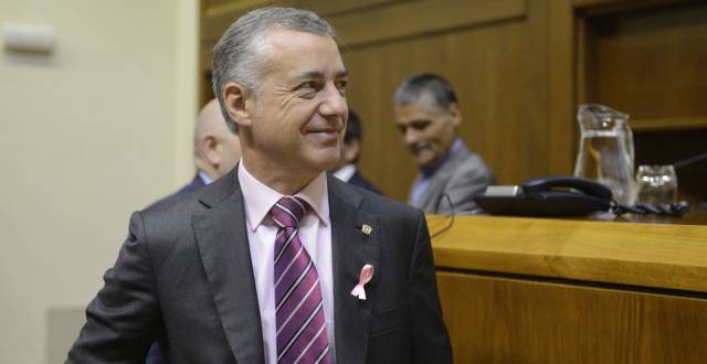 El lehendakari Íñigo Urkullu en el pleno del Parlamento vasco. 