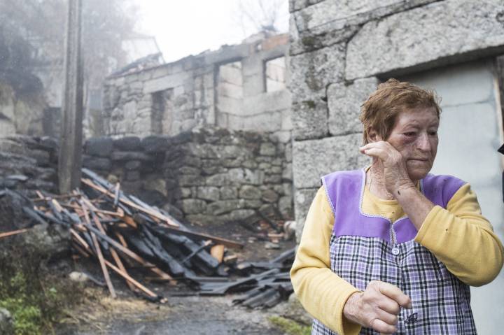 Las ayudas por los fuegos “dejarán muchas casas sin cubrir”, según el