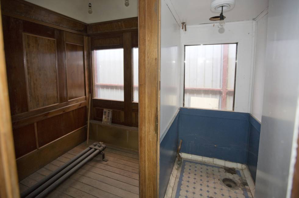 El compartimento principal y su cuarto de baño.
