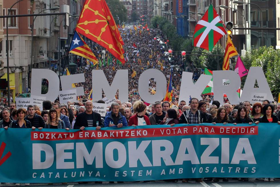 Manifestación en Bilbao en apoyo al proceso independentista catalán.