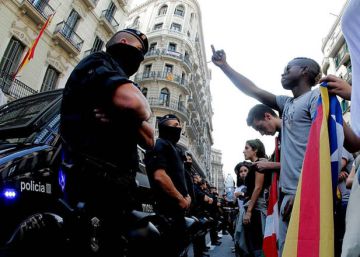 Security boosted during Catalan election with 13,000 officers on ground
