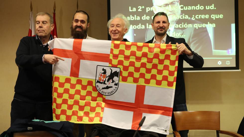 Tomas Guasch, Jaume Vives, Albert Boadella y Miguel Martínez. 