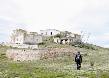 Zoido a los padres de Gabriel: “Confiad en la profesionalidad de las fuerzas de seguridad”