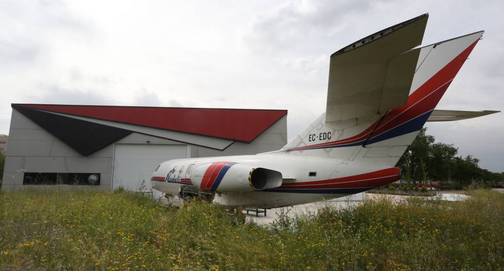 El hangar en el campus de Fuenlabrada de la Universidad Rey Juan Carlos.