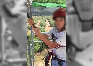 Un monitor atemoriza a un niño antes de tirarse en tirolina: “Otros se han caído, pero no todos han muerto”