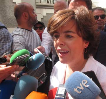 La candidata a la presidencia del PP Soraya Sáenz de Santamaría este jueves en un acto de campaña en Tenerife.