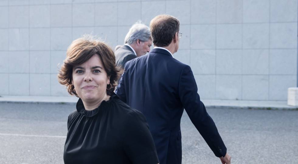 La candidata a la presidencia del PP, Soraya Sáenz de Santamaría este viernes en Galicia.