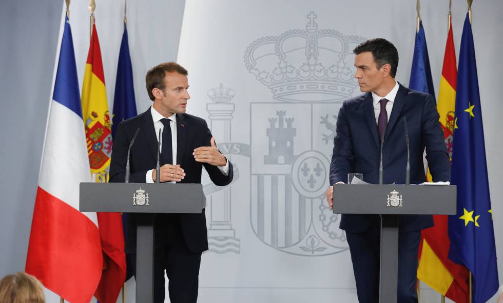 Emmanuelle Macron y Pedro Sánchez en La Moncloa.