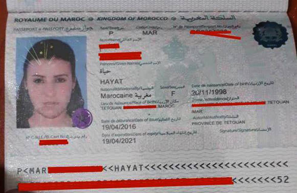 Documento de identidad de Hayat, la joven muerta por disparos de la Marina Real marroquí cuando intentaba llegar a España en una lancha.