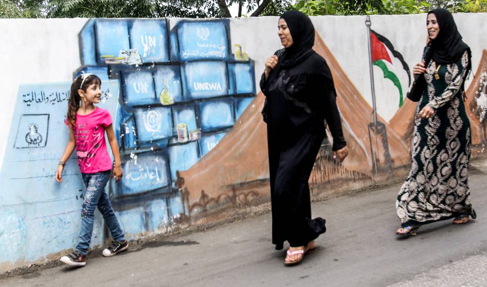 Resultado de imagen de EspaÃ±a exige visado a los palestinos que huyen de LÃ­bano