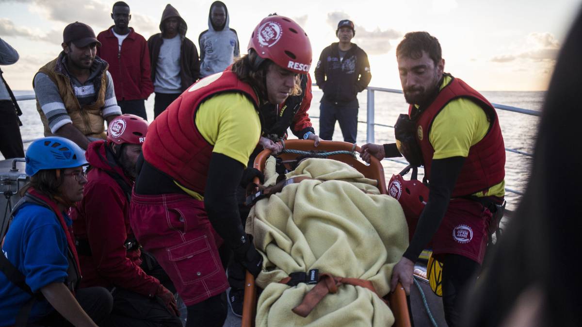 Uno de los rescatados, evacuado en Malta.