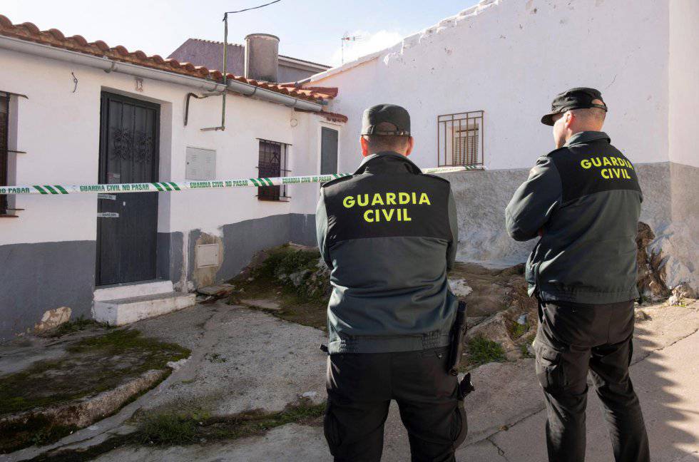 La Guardia Civil descarta la fuga voluntaria de la profesora desaparecida en Huelva 1544970169_281066_1544977588_sumario_normal