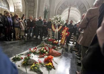 Los Franco piden al Supremo que paralice la exhumación del dictador