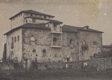 La casa familiar de Calderón de la Barca, usada como cuadra para el ganado