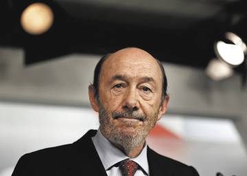 Rubalcaba rechaza la oferta de Pedro Sánchez para ser candidato al Ayuntamiento de Madrid