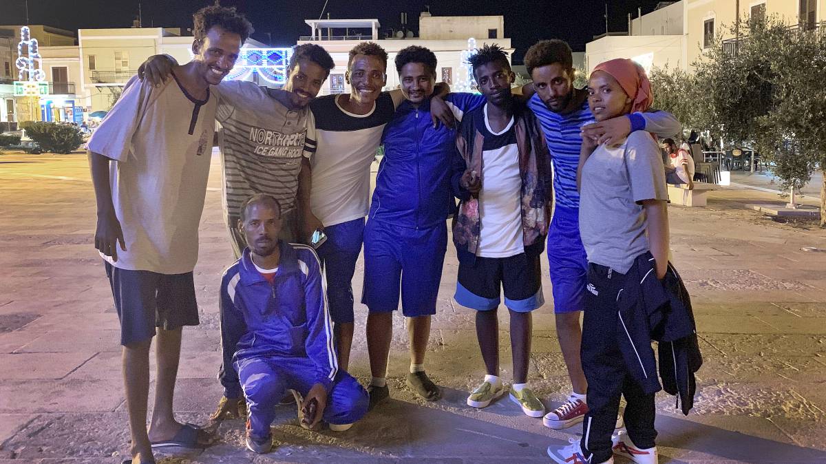 Imigrantes a bordo del 'Open Arms'.