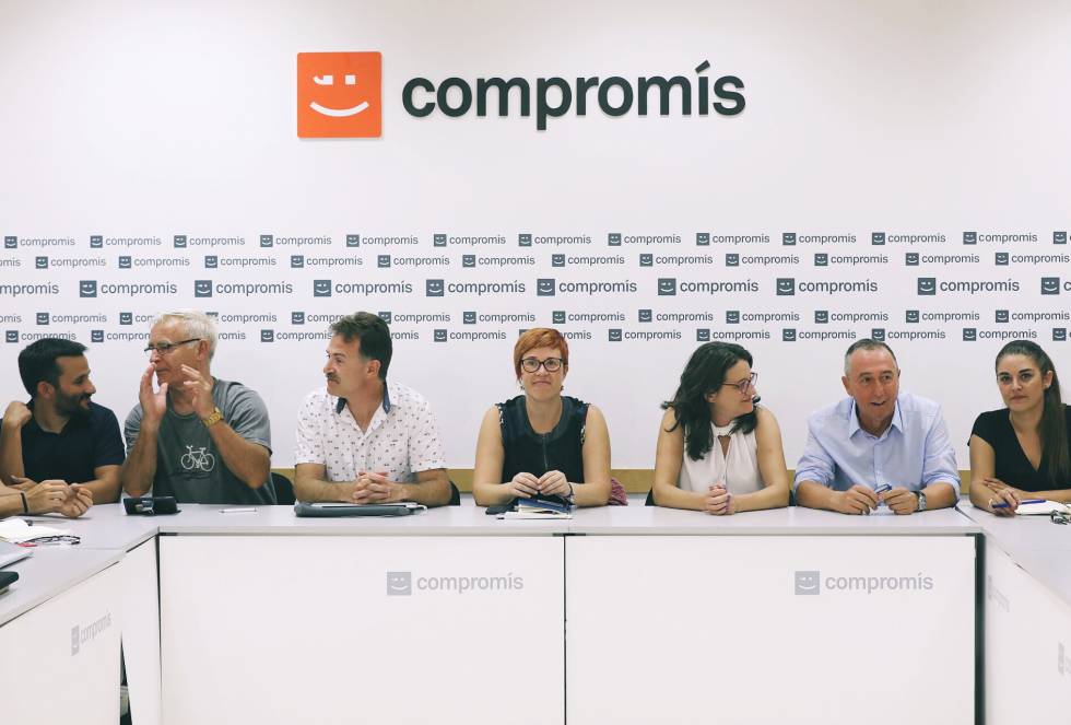 Ls Ejecutiva de Compromís, reunida este lunes en su sede en Valencia. 