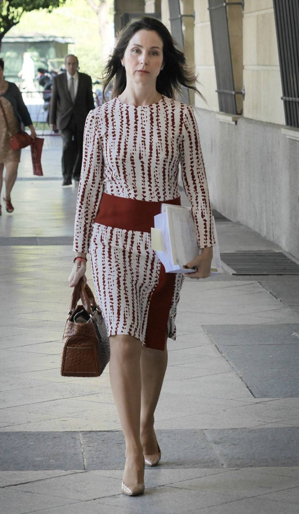 Los autos de Alaya salpican la política desde las municipales