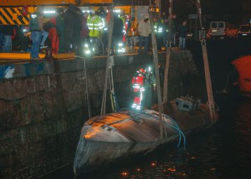 La policía hace inventario del alijo del ‘narcosubmarino’: “152 fardos con más de 3.000 kilos de coca”