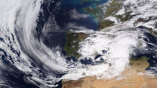 Gloria, vista a mediodía del domingo.