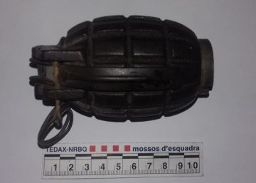 Los Mossos destruyen una granada depositada en un ‘punto verde’ de Barcelona