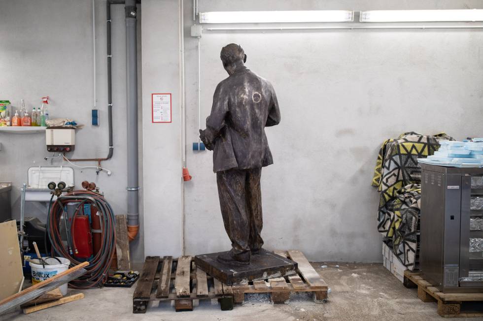 Escultura de Lenin en un taller de Gelsenkirchen (Alemania).