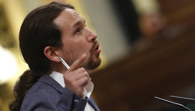 Pablo Iglesias asume el papel de oposición frente al PP