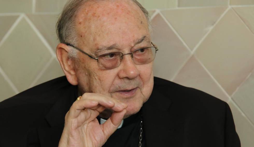 El cardenal Fernando SebastiÃ¡n. 