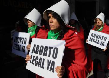 “Yo no hago abortos, pero te recomiendo a alguien”